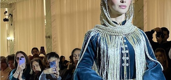 Афестиваль «Амандарин» аҳәаақәа ирҭагӡаны имҩаԥгаз амилаҭтә шәҵатәы аконкурс аҿы аиааира згаз алкаахеит.