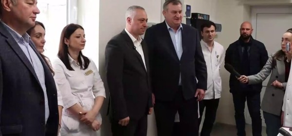 Ареспубликатә хәышәтәырҭаҟны аусура иалагаз Ареспубликатә шьа-датә центр аҿы раԥхьатәи аԥҟара мҩаԥыргеит.