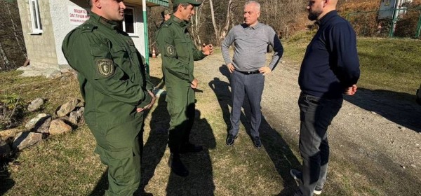 Бадра Гәынба Кәыдрытәи аҩхааҿы иҟоу аҳәаахьчаратә отриад «Птыш» даҭааит.