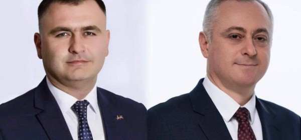 Президенты Абхазии и Южной Осетии обменялись поздравлениями с наступающим Новым годом