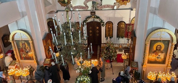 Аԥсны Ахада Бадра Гәынба Аԥсны жәлар Қьырса ныҳәа лаша рыдиныҳәалеит.