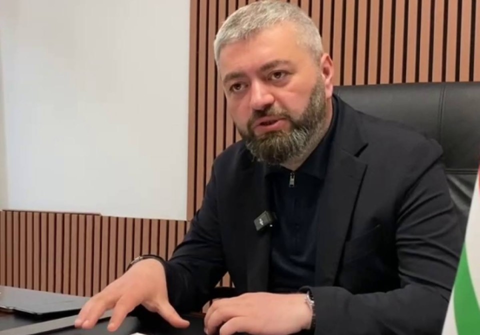 Аԥсны амҽхак арҭбаауеит ашьха-шьапыланыҟәаратә туризм