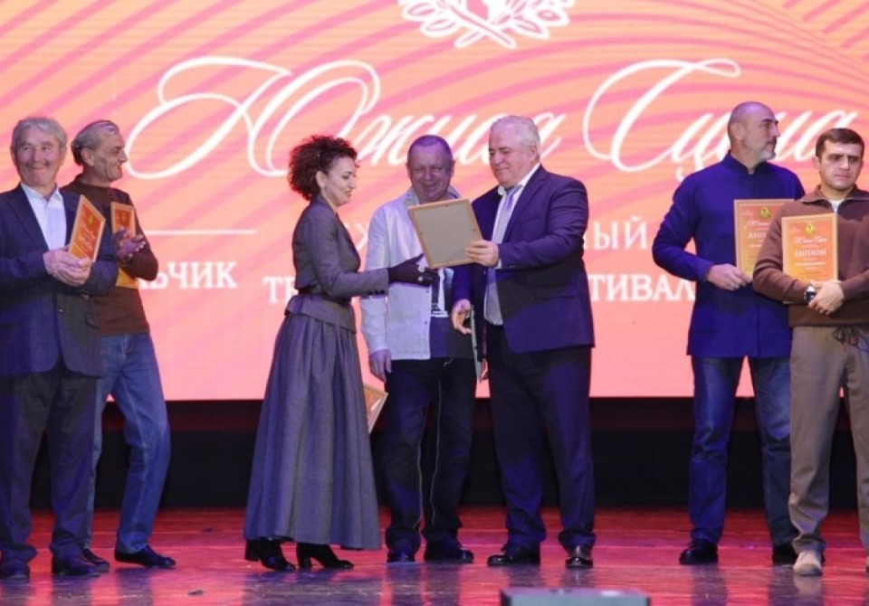 Спектакль Абхазского драмтеатра получил три награды на фестивале в Нальчике