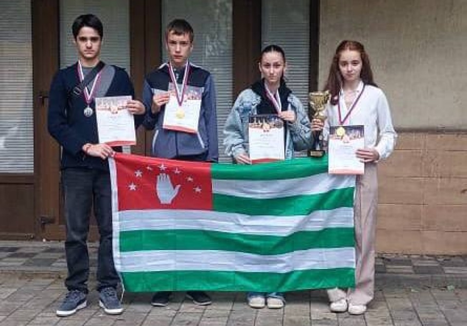 Абхазские шахматисты заняли призовые места в Сочи