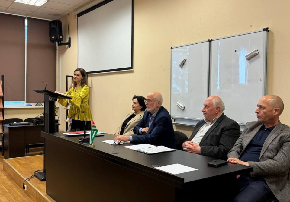 В АГУ открылись курсы повышения квалификации учителей изобразительного искусства
