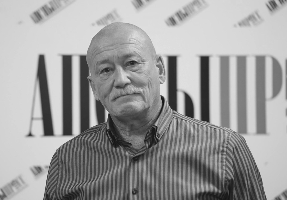 Актера Дмитрия Хорошева похоронили в селе Яштуха Сухмского района