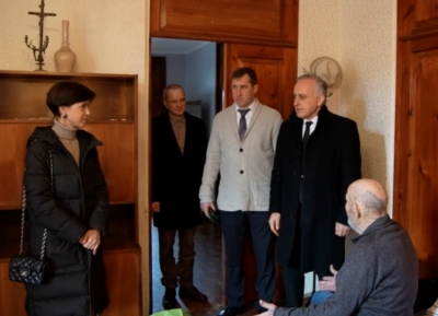 Жәабранмза 10 рзы 101 шықәса ихыҵит Аџьынџьтәылатә еибашьра Дуӡӡа аветеран Алексеи Еқәыԥ-иԥа Лашәриа