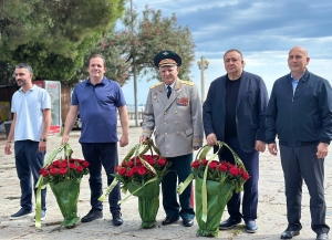 Делегация из Санкт-Петербурга почтила память воинов, погибших в Великой Отечественной войне