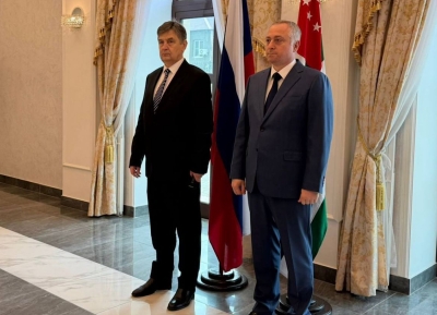 Бадра Гунба посетил официальный прием в посольстве России по случаю Дня дипломатического работника