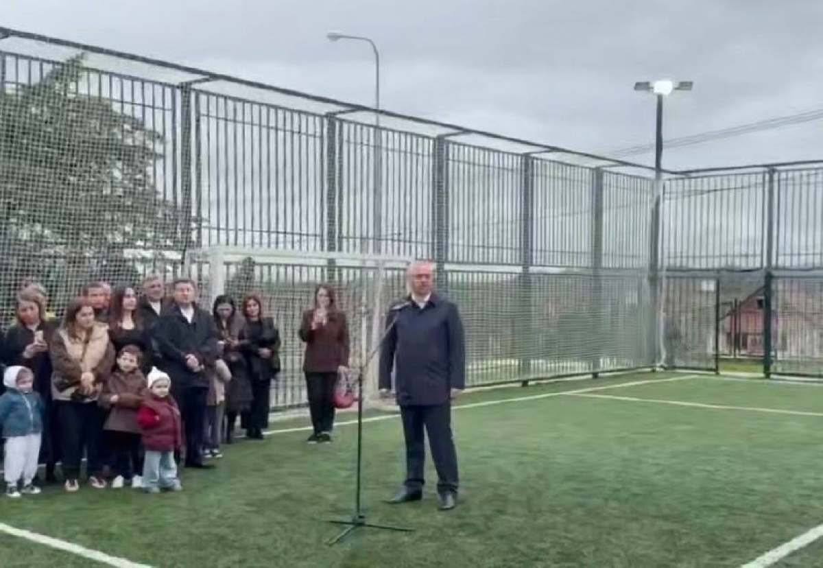 В селе Лыхны открыли новое мини-футбольное поле