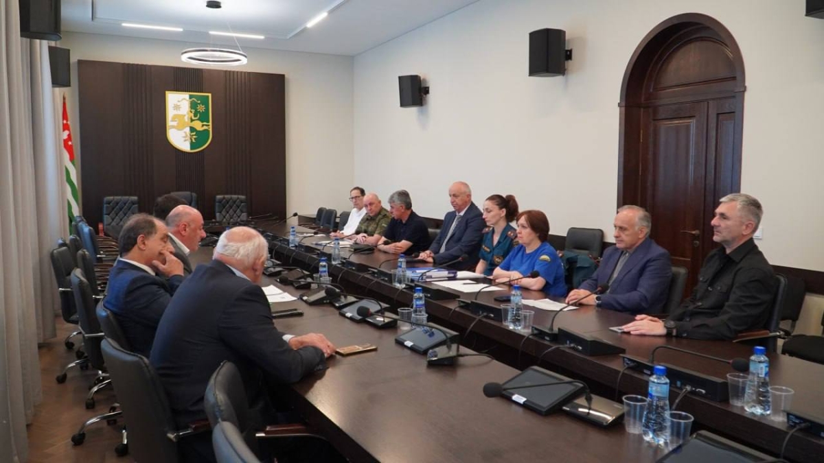 Комитет по обороне и нацбезопасности предложил меры по улучшению состояния гражданской обороны в Абхазии