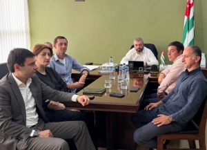 Министр туризма обсудил с депутатами и экскурсоводами порядок на туристических объектах и борьбу с &quot;нелегалами&quot;