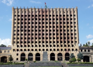 Ахақәиҭра ашҭаҿы иҟоу Аминистрцәа Рсовет ахыбра аиҭарҿыцра иазку апроект азы аицлабра рылаҳәахоит.