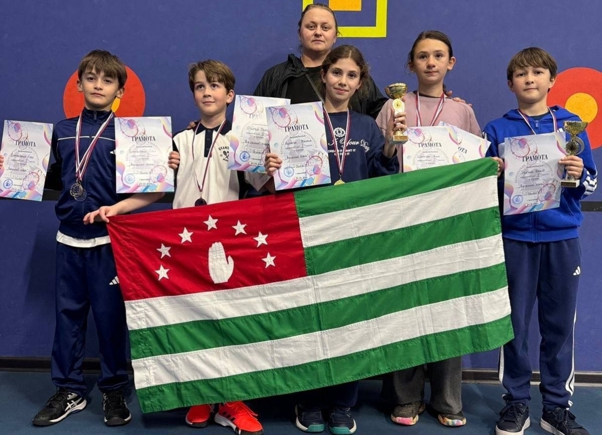 Юные теннисисты из Абхазии триумфально выступили на «Весеннем Кубке» в Краснодаре