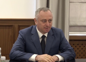 Бадра Гәынба Санкт-Петербургынтәи иааз аделегациа дырԥылеит