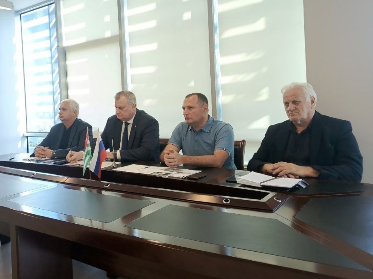 Совещание министерств здравоохранения Абхазии и России прошло в формате видеоконференции
