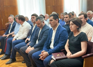 Президент Аслан Бжания проводит выездное совещание с активом Гагрского района   