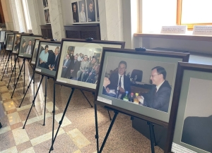 Жизнь Владислава Ардзинба, запечатленная в фотографиях