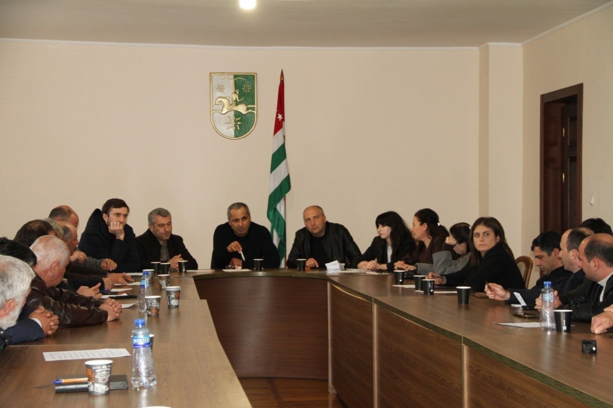 Утверждены руководители структурных подразделений администрации Очамчырского района