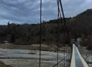 Мост, соединяющий Заречную улицу и Военно-Сухумскую дорогу, открыли в селе Мачара