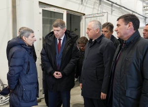 Максим Решетников зхадараҿы дыҟоу аделегациа Лабра ақыҭан иҟоу ахшаалыҵ азауад иаҭааит.