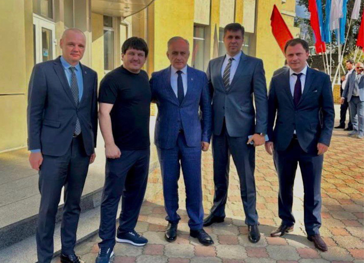 Делегация мэрии Сухума принимает участие в праздновании Дня города Луганска