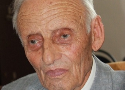 Аслан Бжания выразил соболезнования в связи со смертью академика Шоты Арстаа