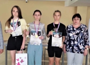 Сарида Лаквитава заняла первое место в соревнованиях по быстрым шахматам «Мемориал А.А. Сапфирова»