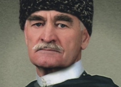 Иахьа Аԥсны Афырхаҵа Султан Сосналиев иԥсы ҭазҭгьы 81 шықәса ихыҵуан.