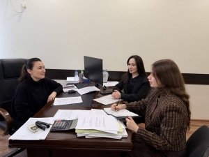 Вопросы поддержки и укрепления института семьи и родительства обсудили в аппарате детского омбудсмена