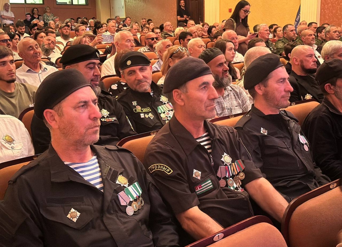 Фонд «Помним» поздравляет с Днем добровольца