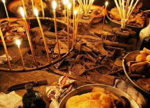 Ажьырныҳәа, Ажьырныҳәамза 13-14 ауха Аԥсны адунеи аԥҵара Амш азгәарҭоит.