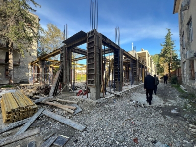 Аҟәа ақалақь Ахадара изакәанымкәа иргылоу ахыбрақәа раарԥшра иазку агәаҭаратә усмҩаԥгатәқәа ирыцнаҵоит.