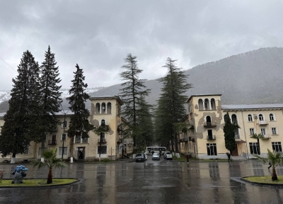 Владимир Делба: Ткуарчалу выделят дополнительную поддержку для социально-экономического развития