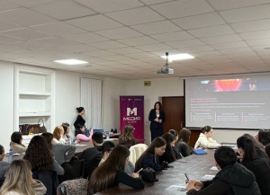 «Амедиашкол 2025» аусура иалагеит Аҟәа ақалақь аҿы.