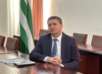 Джансух Нанба: абхазская сторона предприняла все зависящее от нее, чтобы разрешить ситуацию на топливном рынке