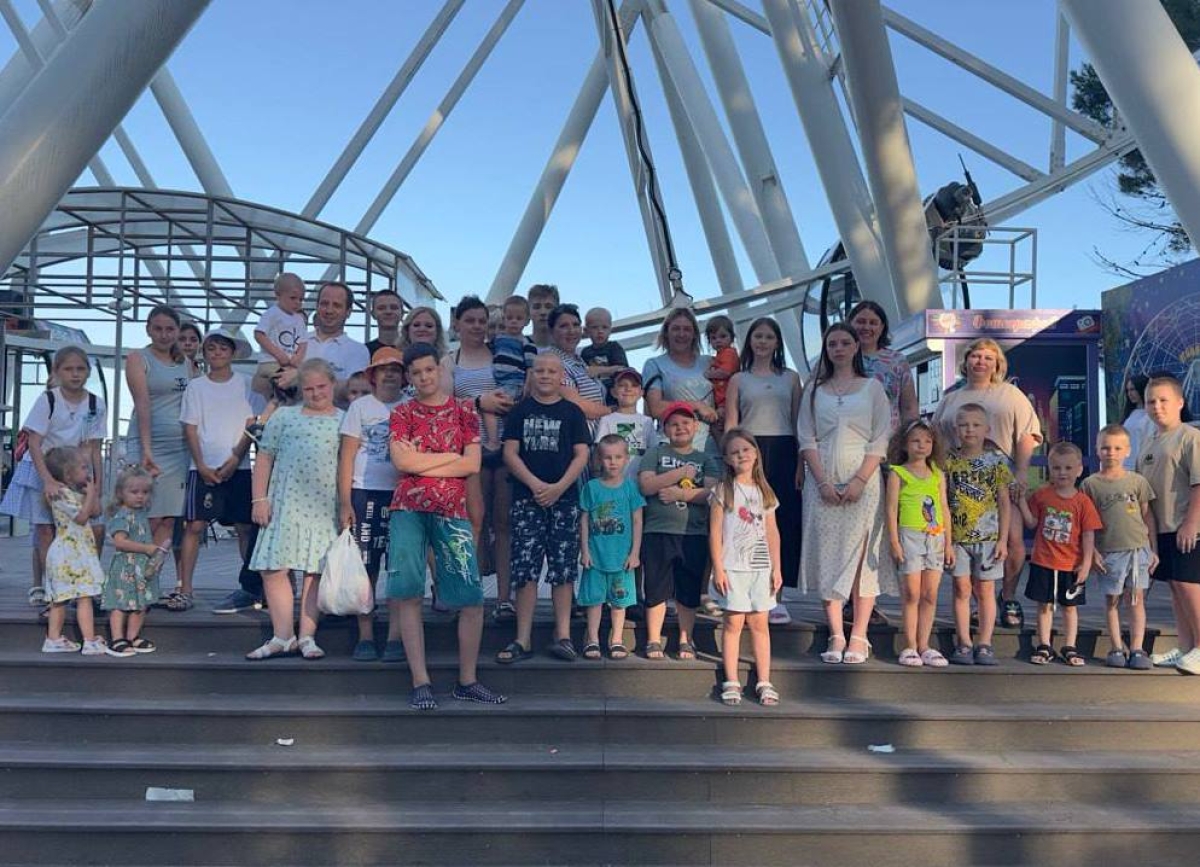 45 детей из Белгородской области отдыхают в Пицунде