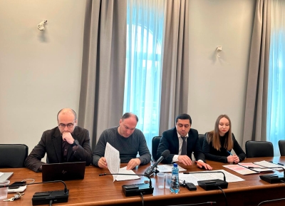 В Парламенте презентовали проект закона &quot;О государственной службе&quot;         