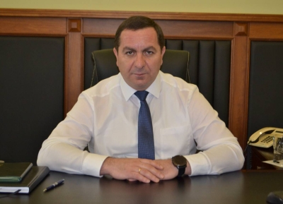 Министр внутренних дел  призвал водителей к строгому соблюдению ПДД