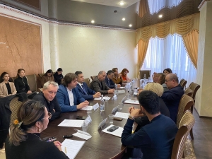 Сотрудничество Абхазии и России в разных сферах обсудили на кругом столе в Доме Москвы