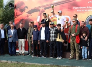 Руслан Ламчава Аиааира Амш иазкны имҩаԥгаз астендтә хысразы атурнир аҿы аиааира игеит.