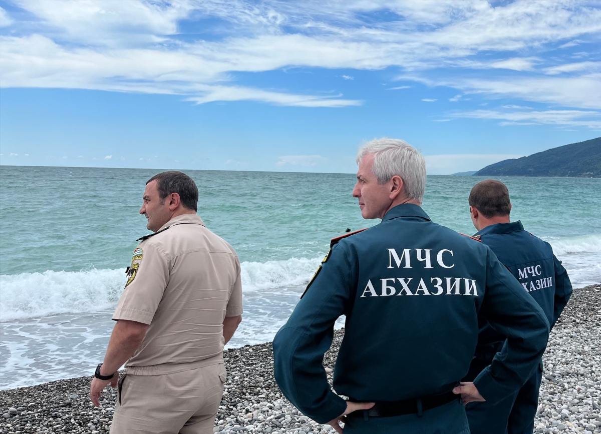 Гудаутский и Гагрский районы оштрафовали за несоответствие пляжей  нормативам   