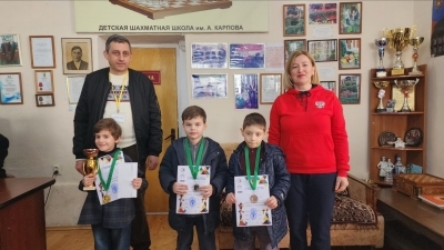 Ахәыҷтәы ареитингтә шахматтә еицлабрақәа «Алашара – иқәыԥшу агәырақәа» Аҟәа ақалақь аҿы имҩаԥысит.