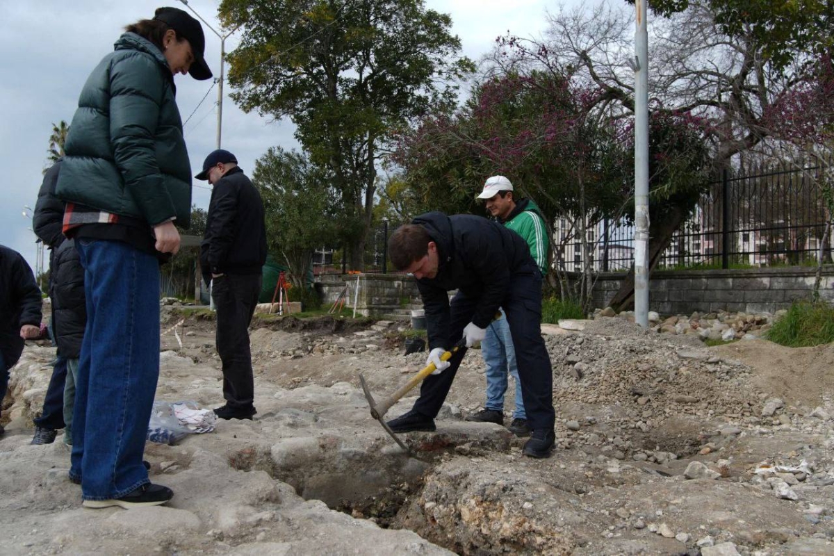 Археологические находки в Сухуме: продолжаются раскопки крепостей I-IV вв. н. э.