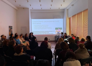 Проблему ранних браков и защиты прав девочек обсудили в Сухуме