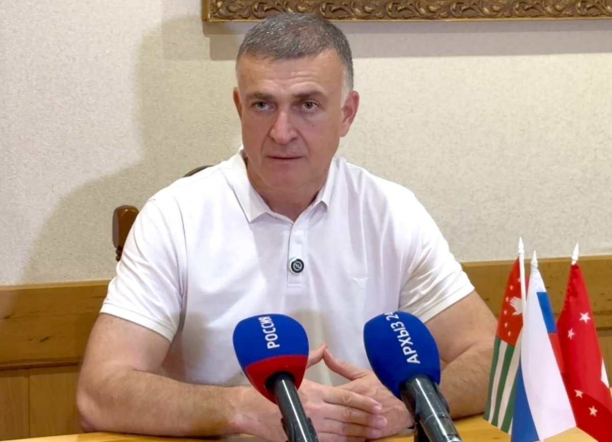 Умар Кончев:  Карачаево-Черкесия и Абхазия укрепляют связи во всех сферах