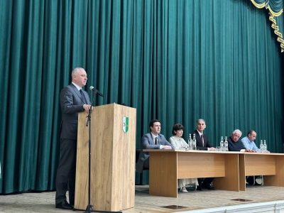Бадра Гәынба: араионқәа рыҿиареи ақыҭа адгылареи аҳәынҭқарратә политика ахырхарҭа хадақәа ируакны иҟан, иагьаанхоит