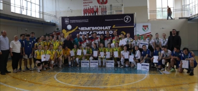 Ихыркәшахеит аҳәсеи ахацәеи ркомандақәа рыбжьара Аԥсны амилаҭтә напылампылтә чемпионатқәа.