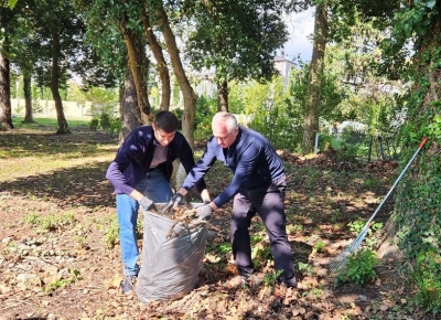 Президент Бадра Гунба принял участие в общереспубликанском субботнике