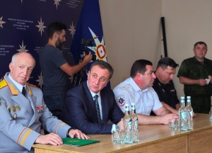 Премьер-министр поздравил сотрудников МЧС с профессиональным праздником